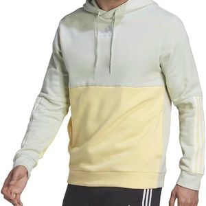✨ Brand new with tags men’s adidas hoodie ✨ 🩶🤍